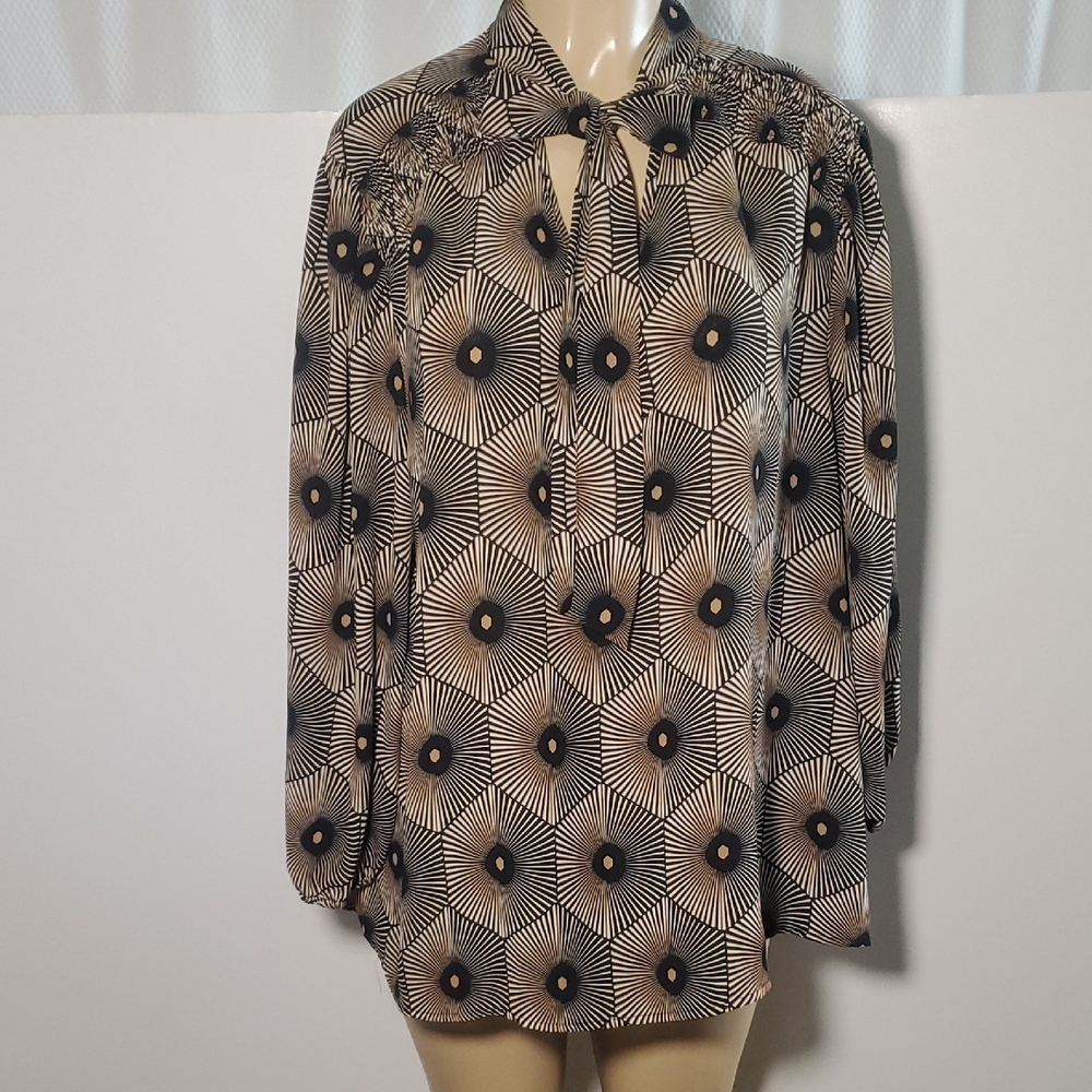 A Love Story Women's 3X Pink Black White Geo Print Blouse Tie Bow Neck